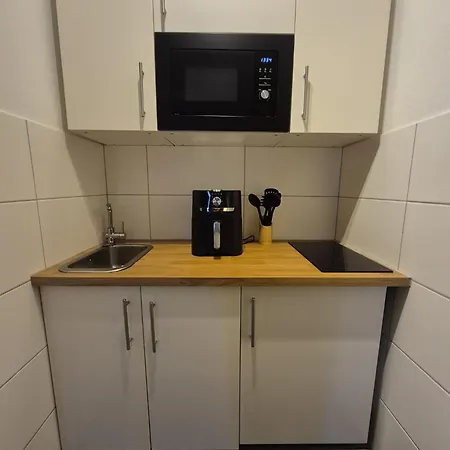 Citynest O5 Moonlight Suite Apartment